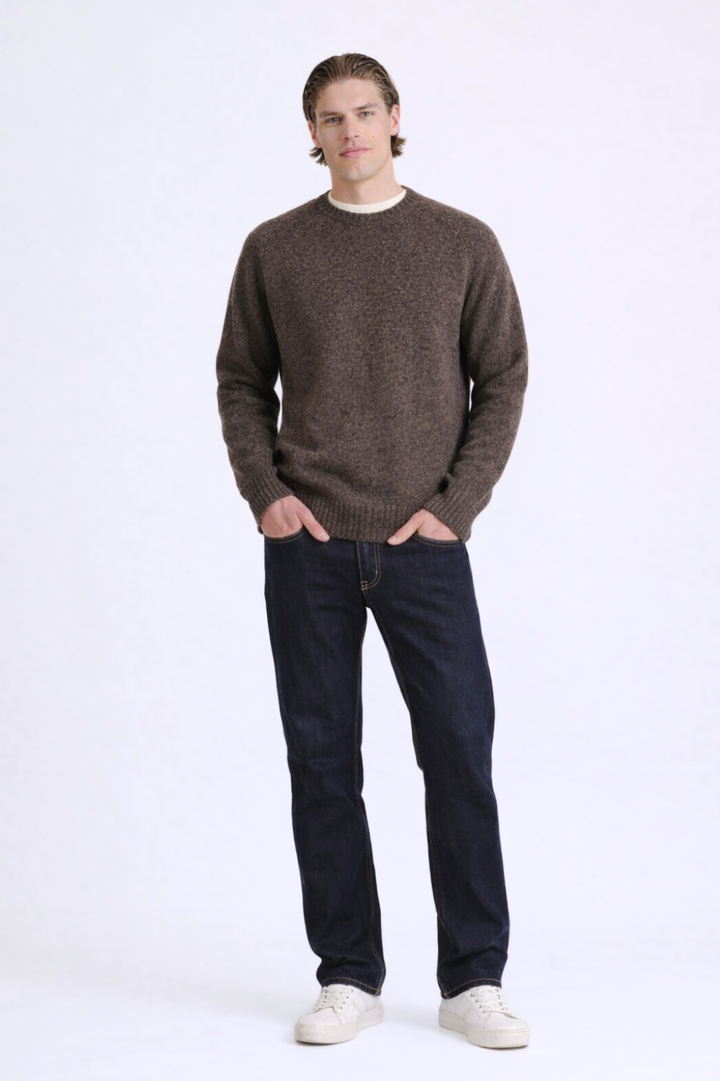 Essential Brauner Pullover